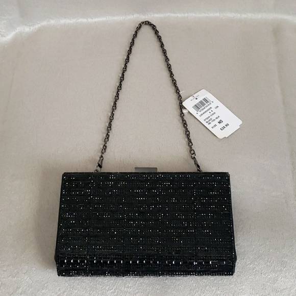 Windsor Handbags - 🆕️ Windsor Black Beaded Clutch With Detachable Strap